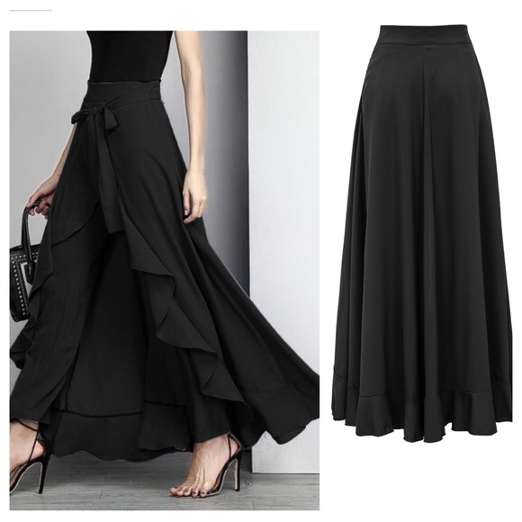 Black Flutter Pants - Picture 3 of 6